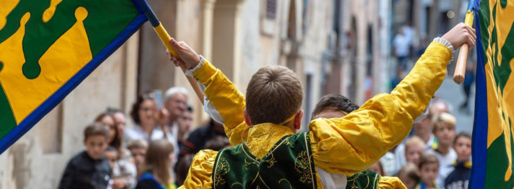 Gruppo piccoli – Invito dei bambini alla *Festa di Halloween* nella Nobil Contrada del Nicchio